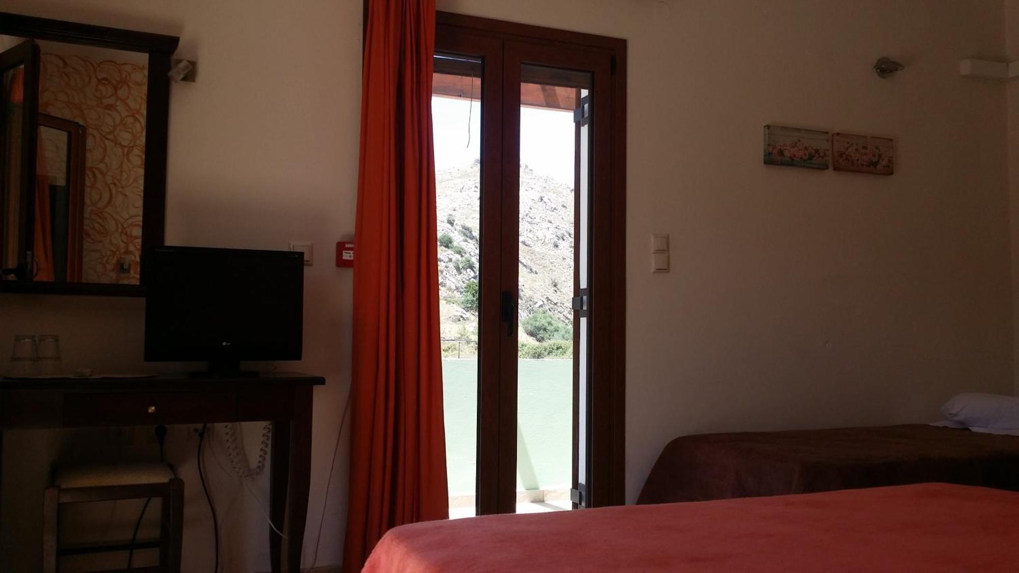 Elia Apartment
